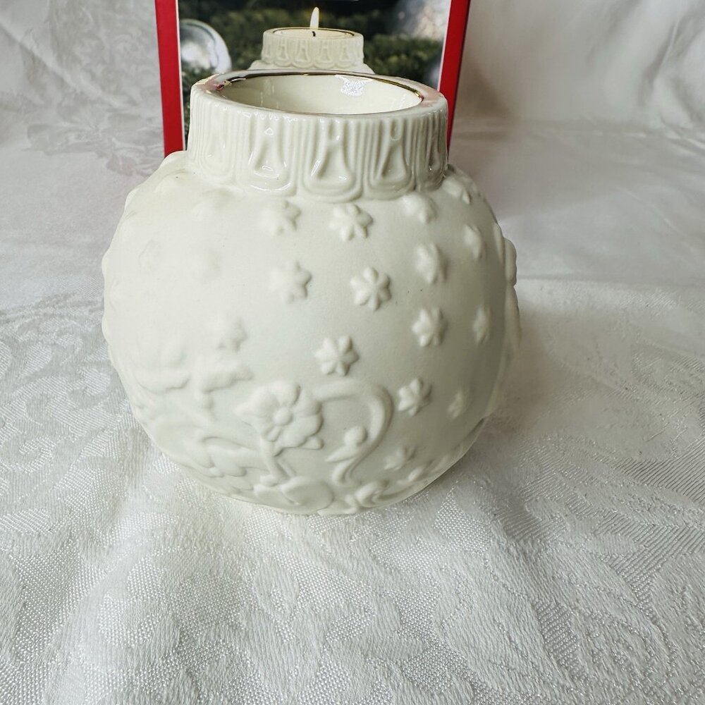 Lenox Ornamental Glow Nativity Votive Holder Bisque Cream Tea Light Candle Box - Picture 4 of 10